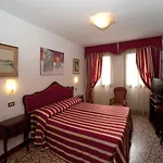 Fontana 3* Venise