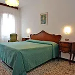 Fontana Hotel