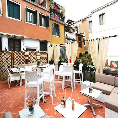 Fontana Hotel Venedig