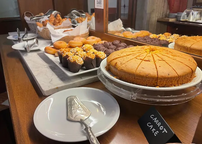 丰塔纳酒店 酒店 3*