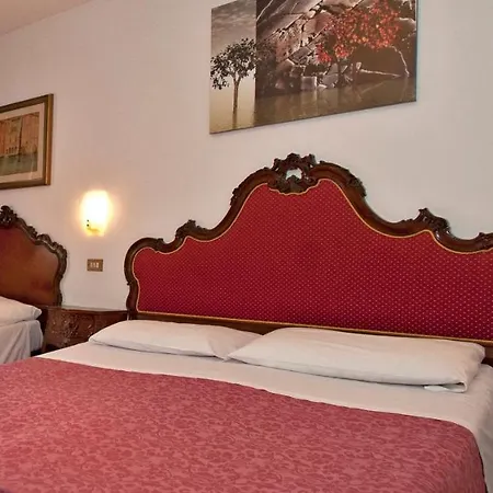 Fontana Venezia