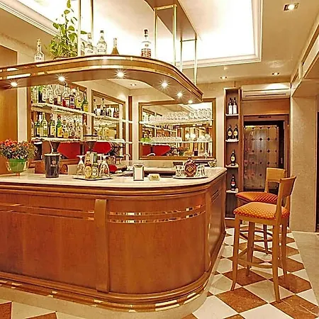 Fontana Szálloda 3*