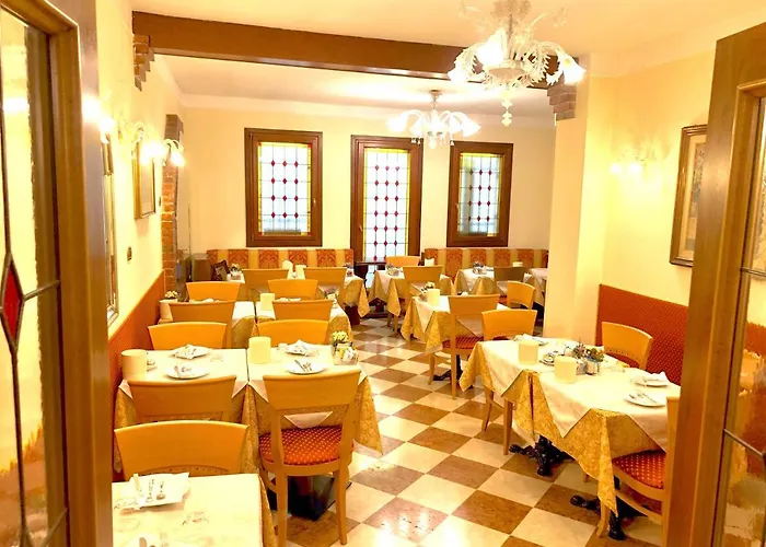 Fontana Hotell Venedig