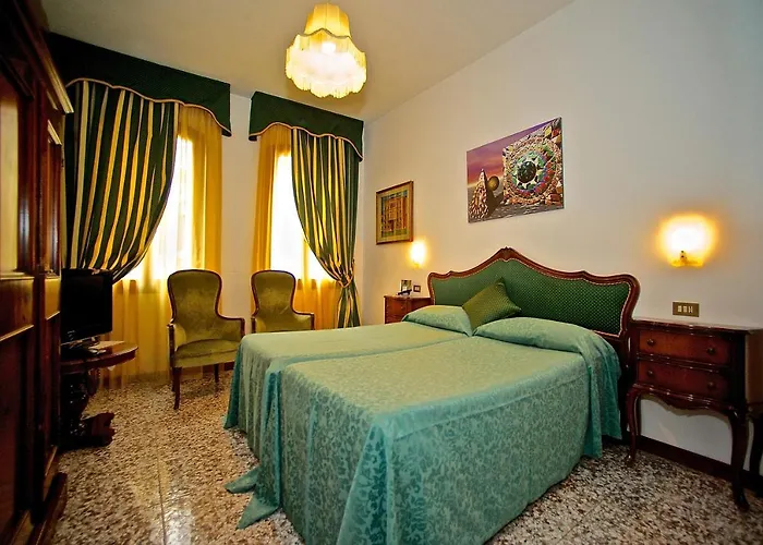 Fontana Hotell Venedig