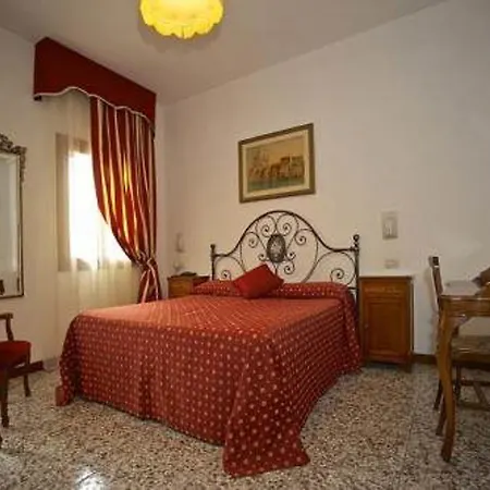 Fontana 3* Venedik