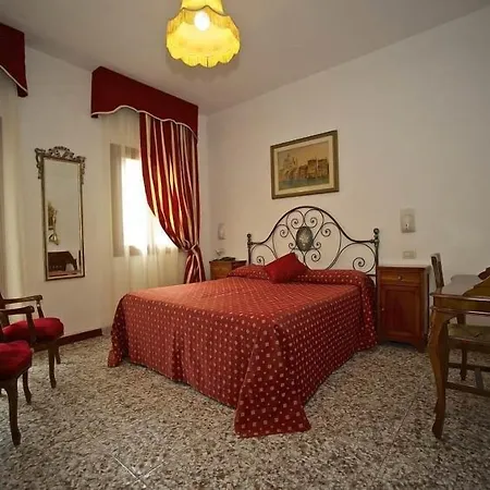 Otel Fontana Venedik