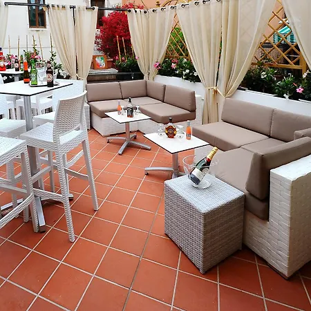 Otel Fontana 3*