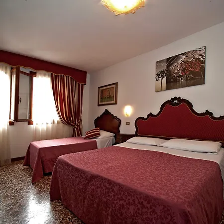 Fontana 3* Venedik